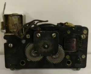 PREWAR LIONEL MOTOR ASSEMBLY WITH REVERSE UNIT AND COLLECTOR ASY. - Picture 1 of 5