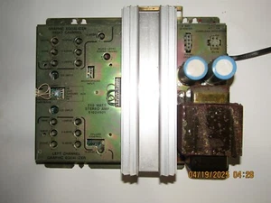 Amplificador AMI/Rowe 250 vatios parte # 61024901 - USADO - Imagen 1 de 7