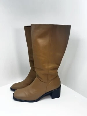 Botas de mujer Coup D’etat de colección de cuero genuino tostado a media pantorrilla talla 7W tacón bloque Foto 1 de 4