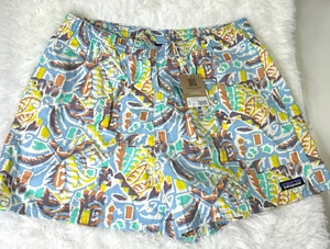 Patagonia Women’s FUNHOGGERS Thriving Planet Lago Blue Cotton Shorts Size L NEW - Picture 1 of 4