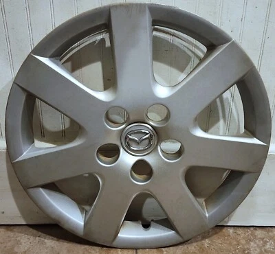 (1) Genuine OEM 2005-2008 Mazda 6 16" Hubcap Wheel Cover #0C p/n GM6G-37-170 - Image 1 of 4