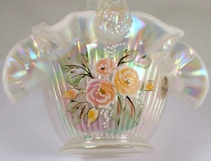 COMO NUEVO De Colección Firmada Fenton Pintada a Mano Flor Opalescente Cresta Cresta - Imagen 1 de 13