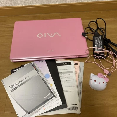 Portatile Sony VAIO rosa Windows 7 con mouse Hello Kitty, manuale Giappone - Immagine 1 di 4