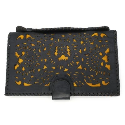 Bolso sin asas Anthropologie Cleobella Mexicana naranja recortado cartera de cuero negro Foto 1 de 4