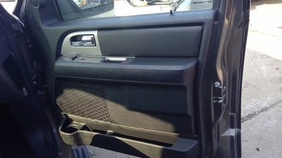 2017 Ford Expedition Front Passenger Right RH Door Trim Panel in Black Foto 1 de 4