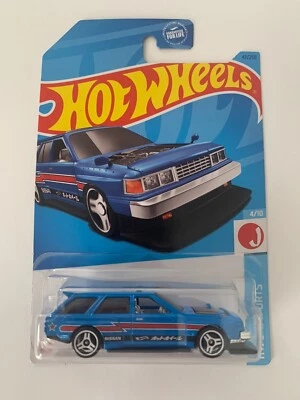 Coche Hot Wheels Nissan Máxima Drift azul Foto 1 de 2