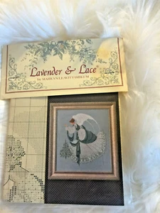 Tabla de punto de cruz contado de ángel de hielo Leavitt-Imblum de lavanda y encaje 1993 - Imagen 1 de 2