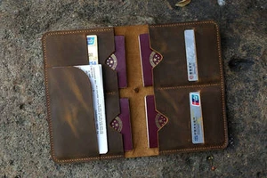 Personalisierte Distress Leder Familie 4 Reisepass Reisegeldbörse Cover Case - Bild 1 von 11