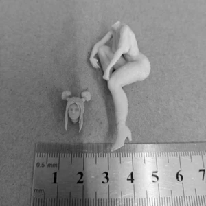 Mech Pilot Nsfw 1/24 Scale Resin Figure Model Kit Unpainted Unassembled Toys - Picture 1 of 2