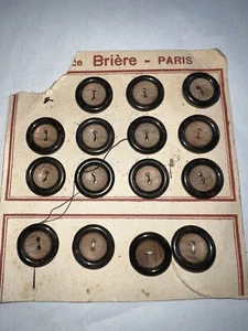 15 anciens boutons Maurice Brière Paris en bois   diamètre 2 cm N° 28 - Picture 1 of 3