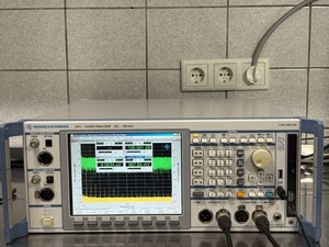 Rohde & Schwarz UPV OPT K4 analizador de audio analizador de audio 1 año de cocción - Imagen 1 de 18