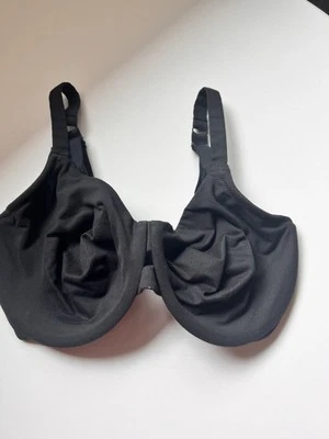 Sujetador negro Felina Sensational sin costuras sin forro 34DDD Foto 1 de 4