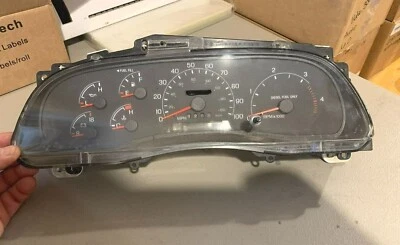 Ford F250 F350 1999 2000 2001 7,3 Powerstroke cluster velocímetro diésel 266 k Foto 1 de 4