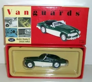 VANGUARDS 1/43 VA05101 AUSTIN HEALEY E 3000 MK2 BRITISH RACING GREEN WHITE - Picture 1 of 1