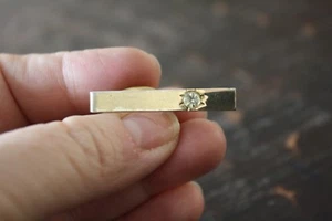 Vintage Nachlass goldfarbene markenlose klare Strass Akzent Krawattennadel/Clip - Bild 1 von 6