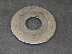 PLATE, THRUST 2 YAMAHA FZR400U 1988 1WG-16164-00 20347 - Picture 1 of 4