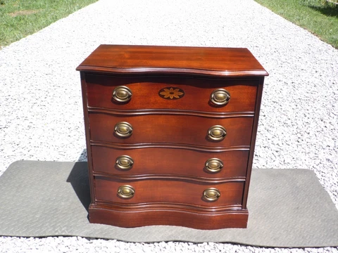 Vintage Federal Style Mahogany Serpentine Front Small Dresser Server Chest 1940s Cover