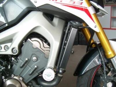 Yamaha MT-09 FZ09 2017-2018 RD Moto Kit Tamponi paratelaio Bianco Y45-PH01-W Foto 1 de 4