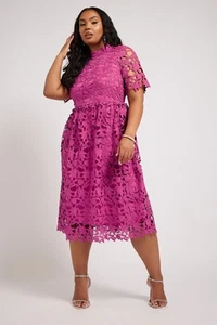 Yours London Curve Lace Crochet Midi Dress - Picture 1 of 7
