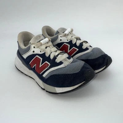 NEW BALANCE 997R Tenis para Correr Jóvenes/Niños Talla US 10.5 Azul Rojo Cordones Elásticos Foto 1 de 4