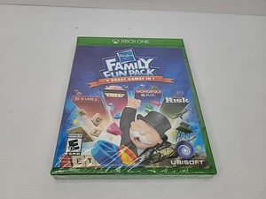 Hasbro Family Fun Pack (Microsoft Xbox One, 2015) Monopoly Scrabble Risiko Trivial - Bild 1 von 3