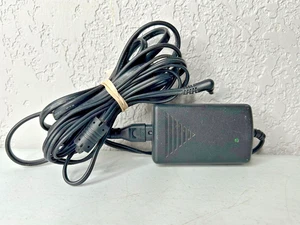 Genuine DYMO DSA-0421S-24 2 Switching Adapter 24V DC 1.75A AC Power Supply - Afbeelding 1 van 3