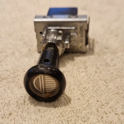 PUSH PULL OFF/ON/ON HEAD LIGHT LAMP SWITCH MGB BHA4578 - Image 1 of 4