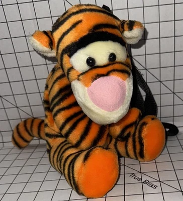 Mochila de felpa Winnie The Pooh Tigger con correas ajustables y bolsillo  Foto 1 de 4