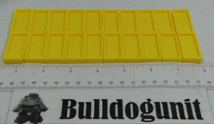 Domino Rally Pirate Treasure Hunt Lot 20 Yellow Tile Replacement Parts Only - Picture 1 of 1