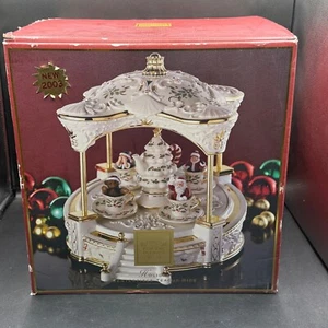 NEW 2003 Lenox Holiday Centerpiece Teacup Ride Large Christmas Musical Carousel - Picture 1 of 12