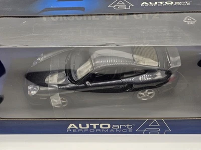 Porsche 911 GT2 2002 (996) Grigio 1:18 AutoArt In Box - Immagine 1 di 4