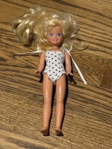Vintage Stacie Mattel Barbie Sister Doll 1991 blue eyes Blonde/ Malaysia - Picture 1 of 13
