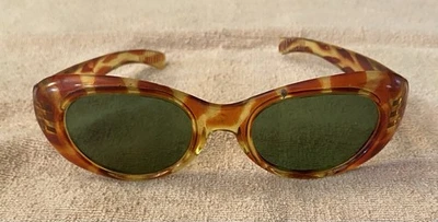1950’s Rare Tortoise/Lime Green Vintage sunglasses, Made in USA, ONE OWNER - Image 1 of 4