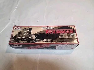 Nuevo en caja Atlas Trainman HO 21000021 1937 40' vagón de carga Canadian National 1957 repintado  - Imagen 1 de 5