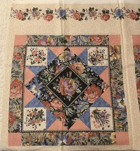 4 Joan Messmore Cranston VIP Cotton Fabric Panels Cheater Floral Quilt 72" X 45” - Picture 1 of 11