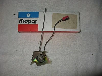 6-цилиндровый дроссель NOS Mopar 1973-75 - Изображение 1 из 2