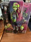 Monster High Venus Mcflytrap Doll With Plant Monster Pet Cat Chewlian New 2024