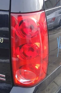07 08 09 10 2011 GMC Yukon Excluding Denali Passenger RH Tail Light Lamp - Picture 1 of 12