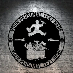 Letrero de metal con nombre de manitas personalizado regalo. Reparador personalizado hágalo usted mismo decoración de pared regalo - Imagen 1 de 5