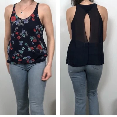 Camiseta sin mangas floral Silence + Noise Open Back para mujer | Azul marino | Talla pequeña Foto 1 de 4