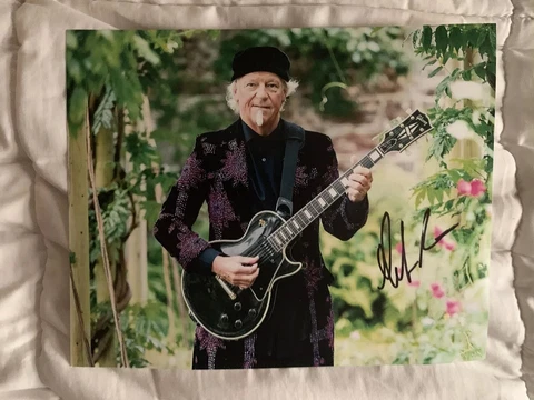 Martin Barre SIGNED 8X10 PHOTO Jethro Tull Guitarist Cover