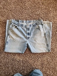 Wrangler Five Star Premium Regular Fit Jeans Men's 42x30 Blue Denim Distressed - Picture 1 of 6