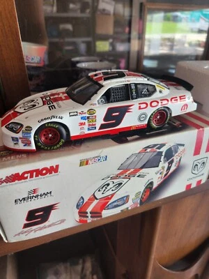 Coche diecast Kasey Kahne #9 Dodge Concesionarios/Reverse Pit Cap 2005 Cargador 1:24 Foto 1 de 4