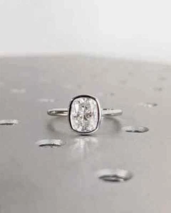 Lovely IGI 2 Ct Cushion Cut Lab Grown IGI Certified Diamond Ring 14k White Gold - Picture 1 of 12