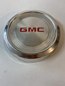 NOS 1 OEM 83-94 GMC SAFARI SONOMA ALUMINUM DOG DISH HUBCAPS 15” WHEEL 10 3/4” - Picture 1 of 5