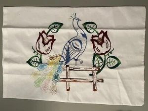 2 neue schön detaillierte handgefertigte bestickte Kissenbezüge mit Vogel & Blumen - Bild 1 von 8