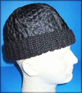 J Crew Reversible Black Beanie - Picture 1 of 8