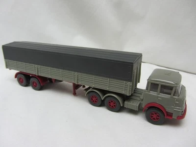 Wiking HO Scale Krupp 806 Tractor Trailer Truck #488 - Image 1 of 4