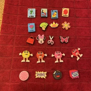 PVC Shoe Charms 20 pcs Lot Different Charm Random for Shoe Decoration NEW - Picture 1 of 5