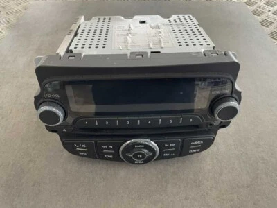 Opel Corsa E Autoradio Radio CD-Player 39012675 - Bild 1 von 4